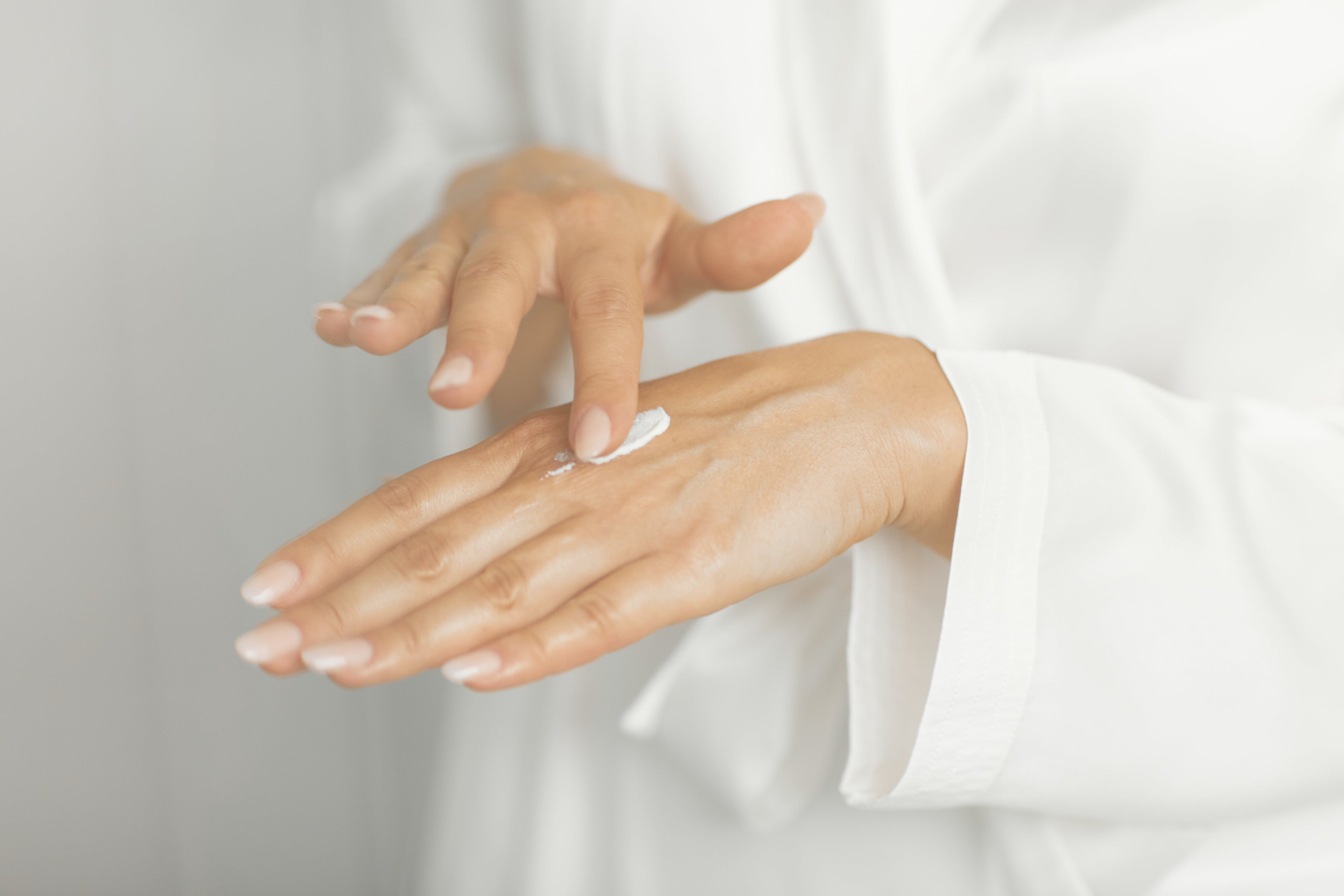 Warum deine Hände deine wahre Altersangabe verraten – und was du dagegen tun kannst